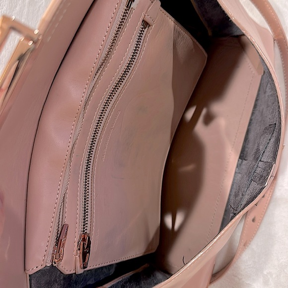 🥯ALEXANDER WANG Marion Skeletal crossbody tote bag - Picture 15 of 16